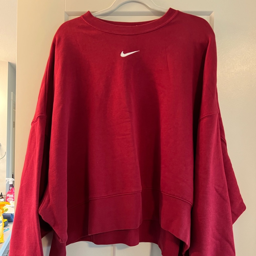 Worn Once Red cropped Nike crewneck.